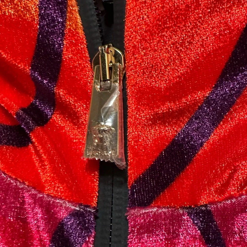 Versace Medusa Music Collection - Picture 10 of 12